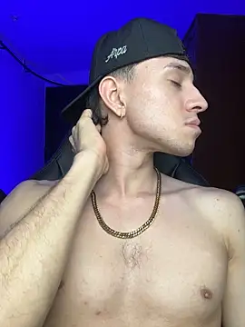 arthurdavies21- (M young) - Show Hard Cock🍆🔥🗿