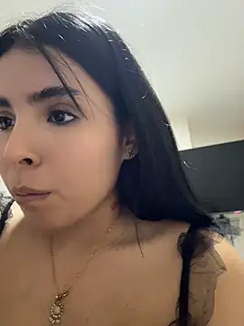 LovelyEyess webcam