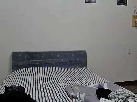 Show in live webcam con niunai1313 - Giocattoli Lovense interattivi disponibili