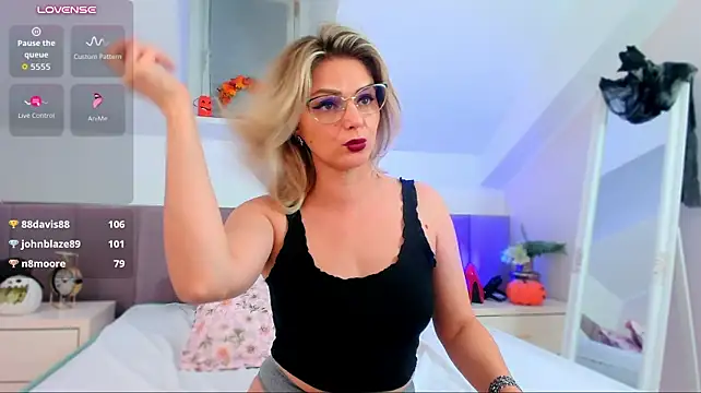AshleyStorm_