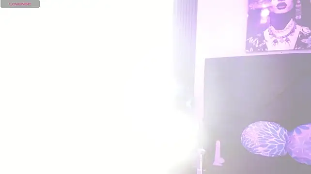 pola_pnk (F teen) - spit in boobs💋