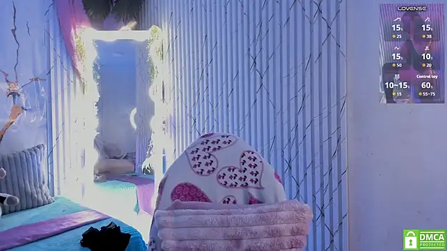 Naomy_tay1