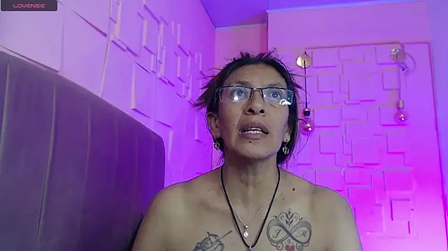sami29_ webcam
