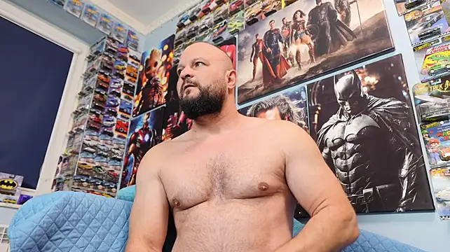 Muscle_Bear webcam