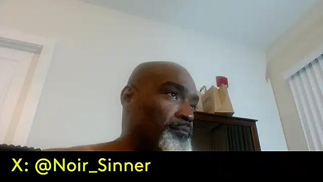 sinnernoir (M mature) - nude