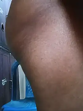 tamil_swathii webcam