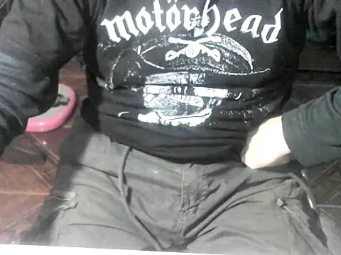 OreCam on Stripchat