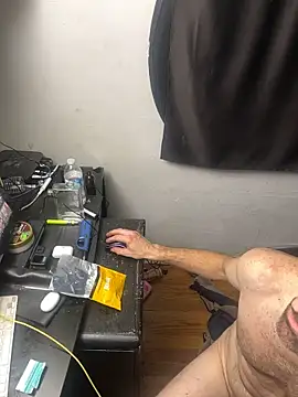 leanjamesdean live webcam