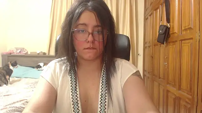 Venus_cat_ live cam on StripChat