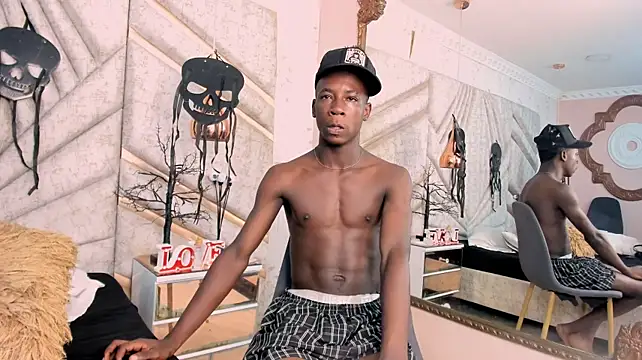 smithbonilla (M twink) - cum shot