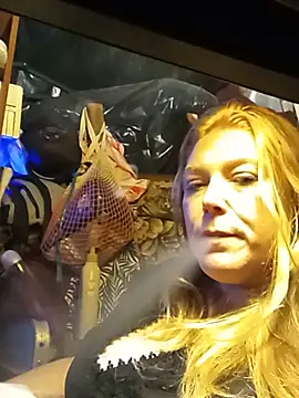 BettyandGold live sex cam