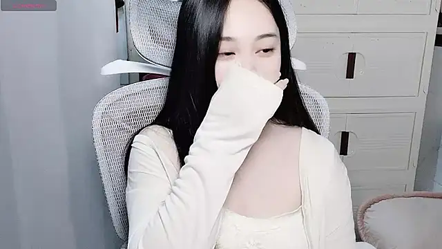 woaiqinqin live cam on StripChat