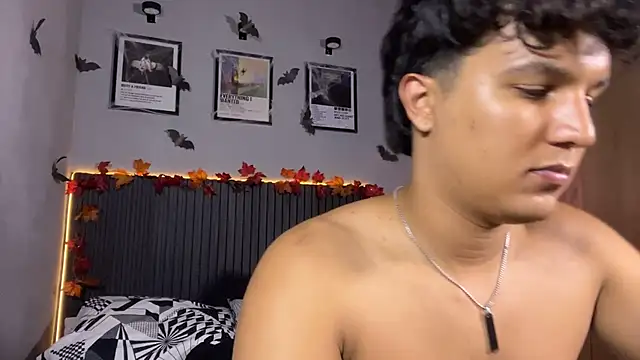Leo_Savage_