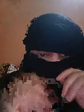 Haya22 live cam on StripChat