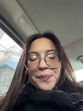 LunaMood live cam on StripChat