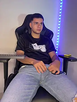 liam_mateo (M young) - cum shot