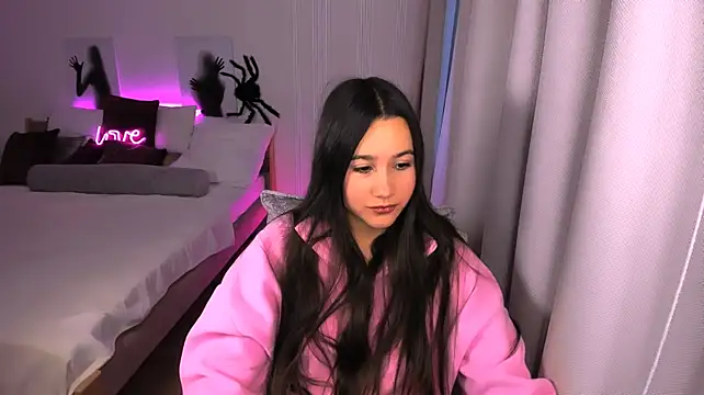 GabrielleEvy webcam