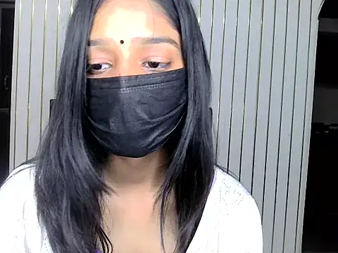 Sakshiii_Pathak live cam on StripChat