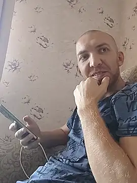 _uncle_Mitya-43_ live cam on StripChat