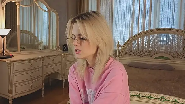 MercedezTimbs webcam