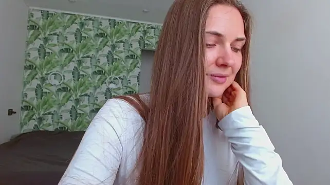 Olivia_shine