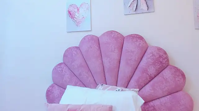 MilaaAdams