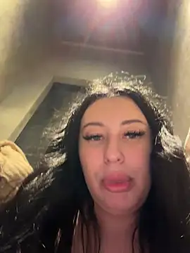 AdinaKan webcam