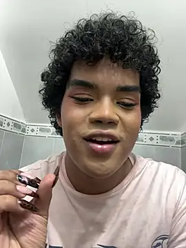 Sweet_Darius webcam