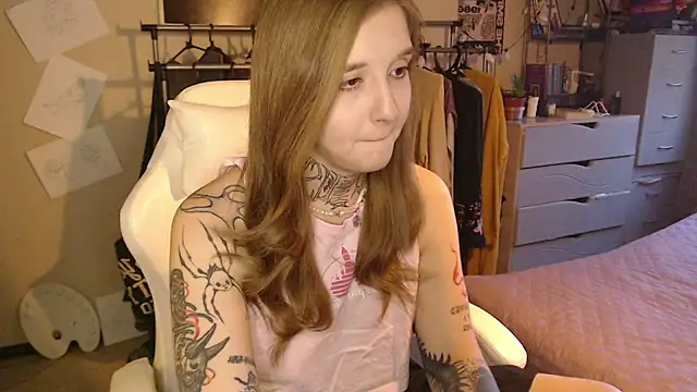 Taissa_Harmon