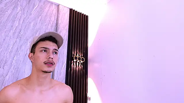 Angel_Klaus live cam on StripChat