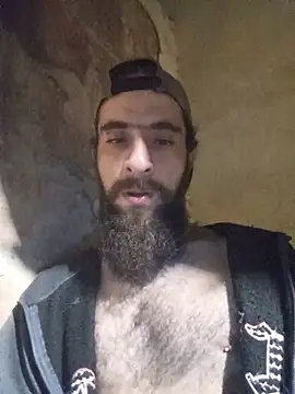Hairy_mannn2 live cam on StripChat