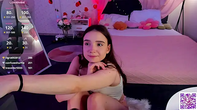 Elvienne live cam on StripChat