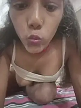 hotbabymuskan live cam on StripChat