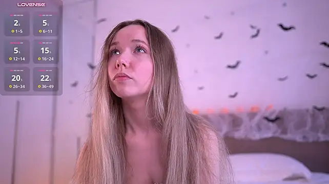 PinkyVenom__ live cam on StripChat