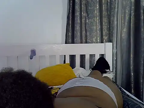 Sedductresz live cam on StripChat