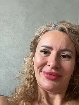 Tania201243