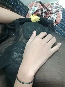 Hot_Riya_999