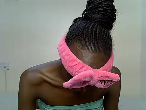 pretty_naughty1