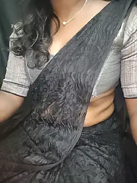 Tamilmallu-duskygirl03