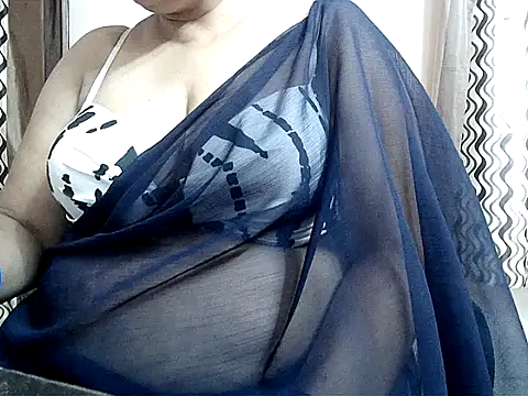 O_Ginni webcam