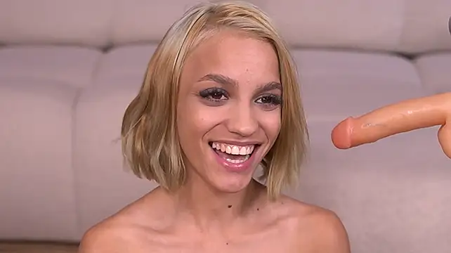 LeoraSenn