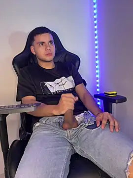 Liam_Mateo live webcam