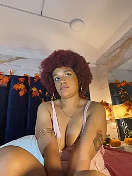loladupont live cam on StripChat