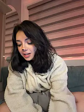 dani-nari live cam on StripChat