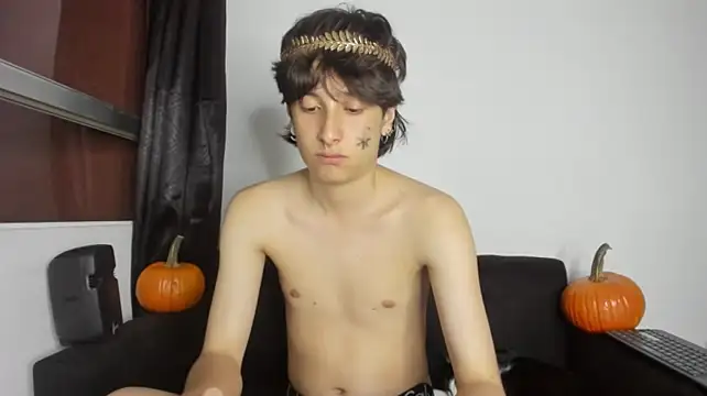 onion_knight (M twink) - cum in your mouth my love 😈💦💦😋 👻🎃