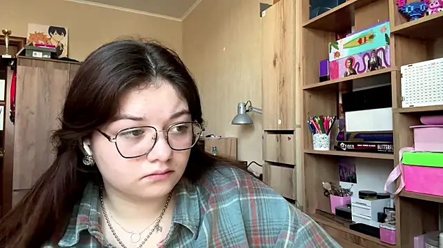 arianahowk (F teen) - Litle heart for you <3