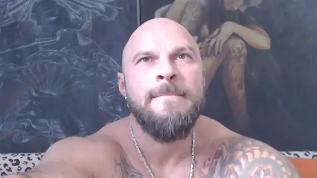 viking_30 (Ask my age) - to get  a NEW TATOO