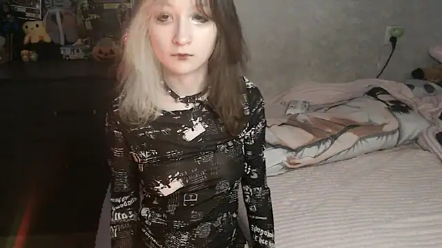 Lilfain_baby live cam on StripChat