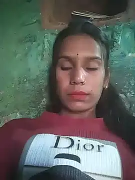 Kaviya_hot live cam on StripChat