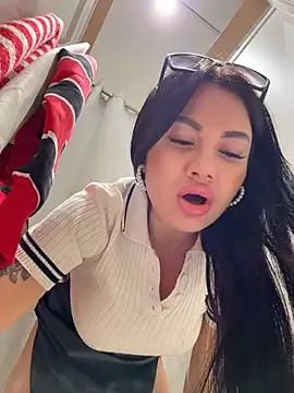 Wet__Bunny Live Webcam on Stripchat